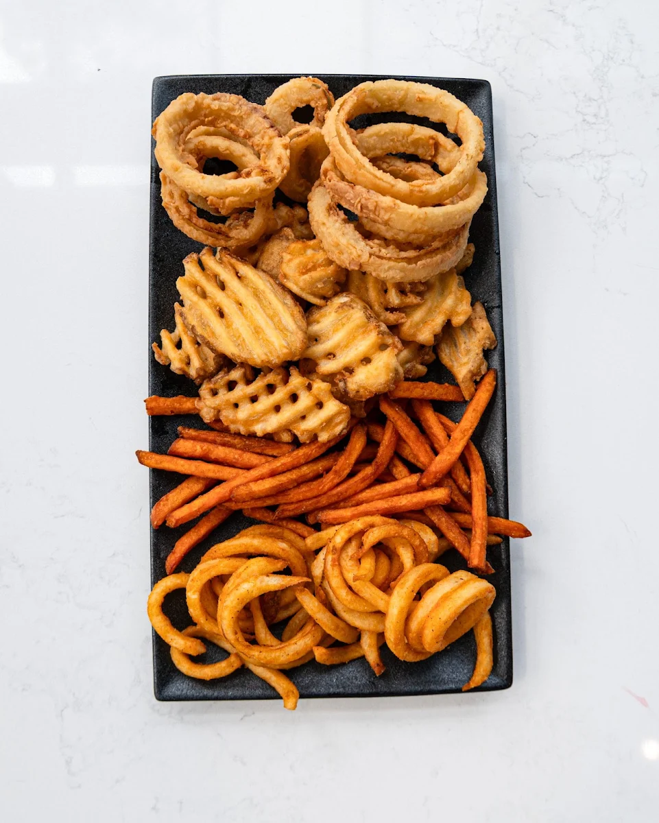 Curly Fries, D-Luxé Cafe & Lounge