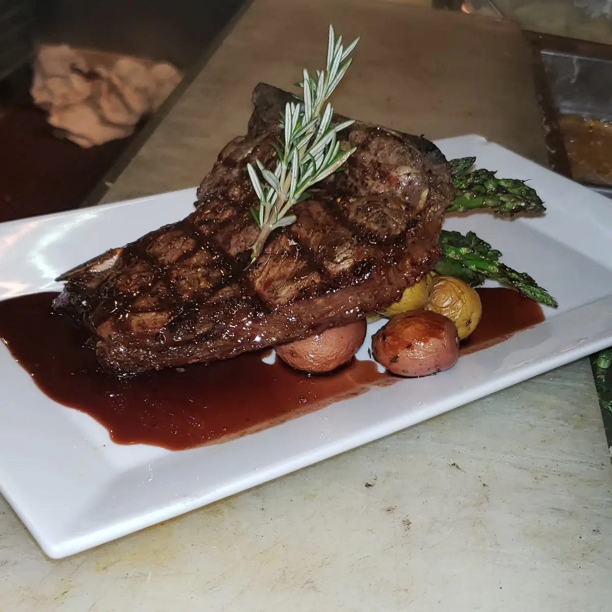 Slow Roasted Pub Prime Rib 12oz