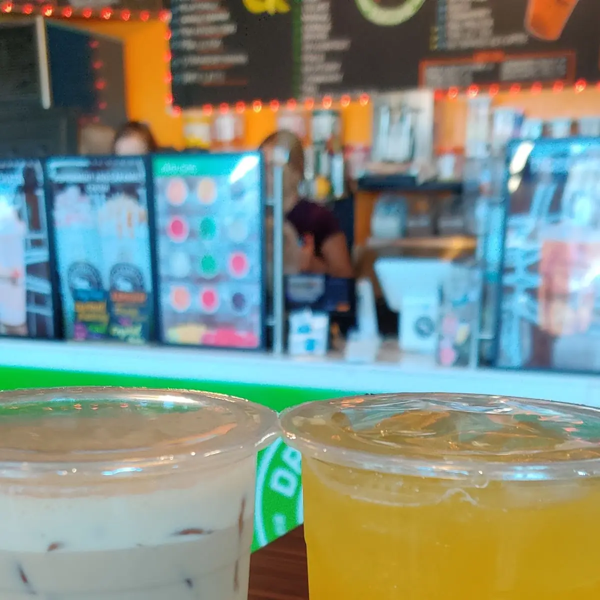 Lavender Milk Tea & Peach Bubble Tea