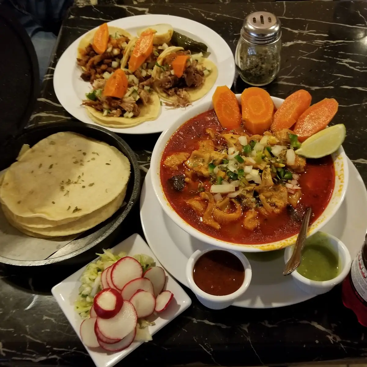 Plato De Menudo Soup Tortillas De Maiz