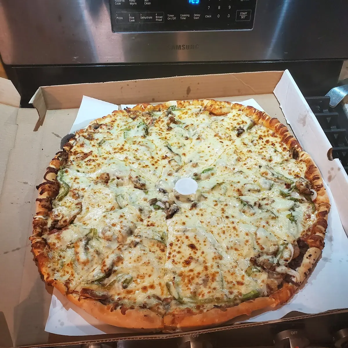 Bacon Cheeseburger Pizza