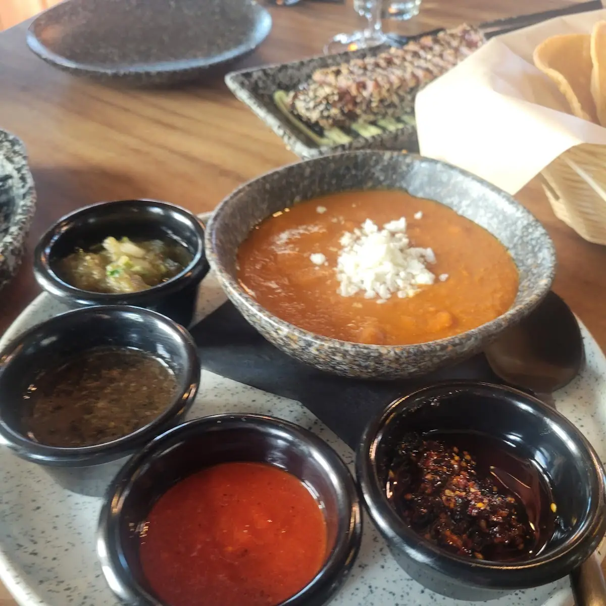 Salsa and Chips Bean Dipping Sauce