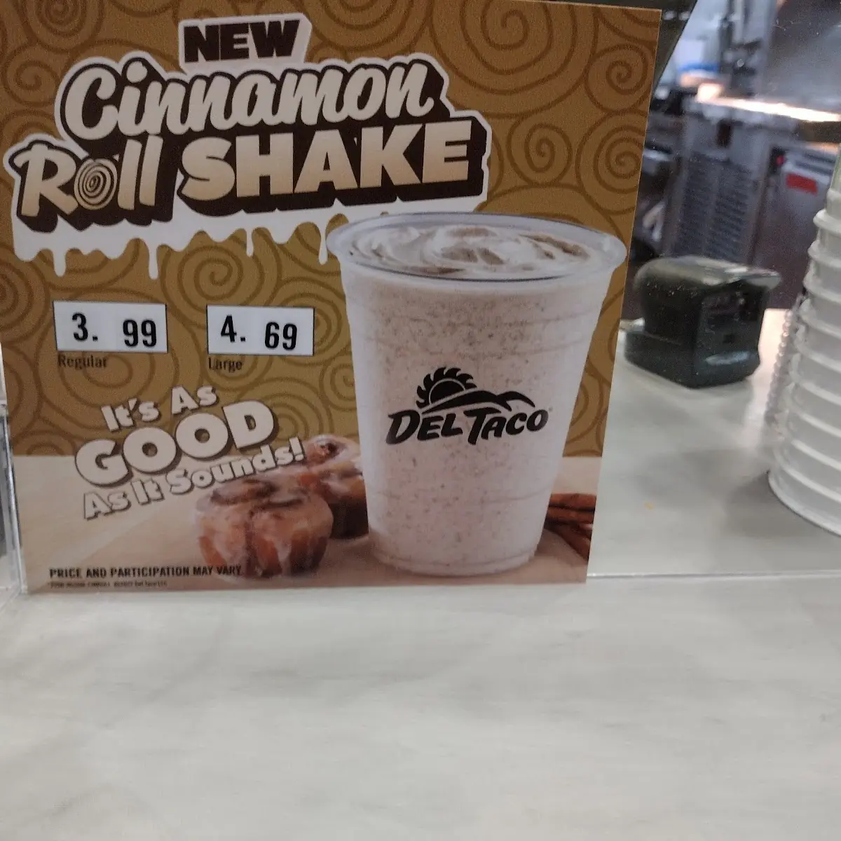 Cinnamon Roll Shake