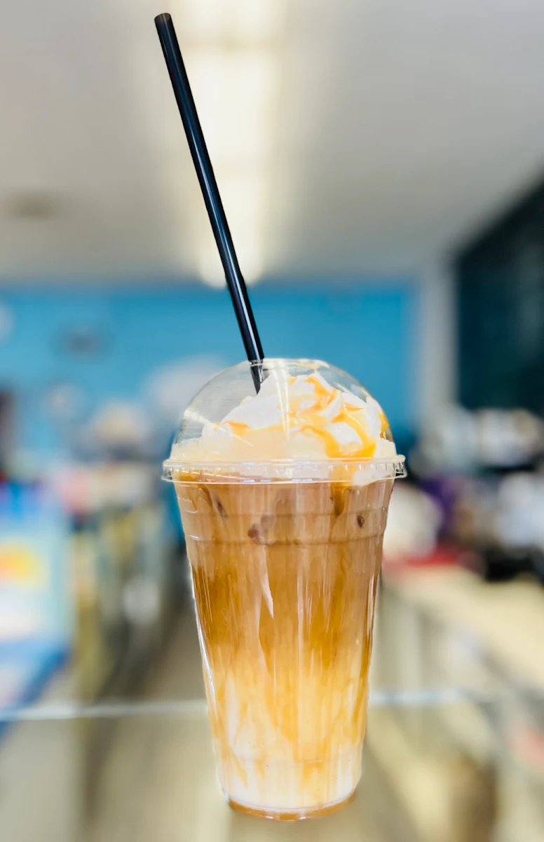 Iced Caramel Macchiato