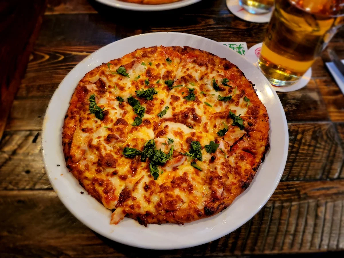 Butter Chicken Pizza