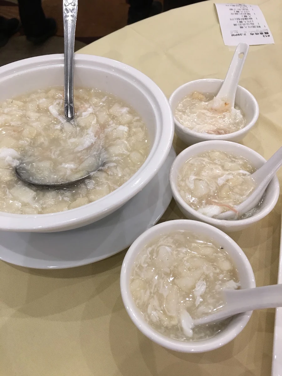 Crab Meat & Fish Maw Soup