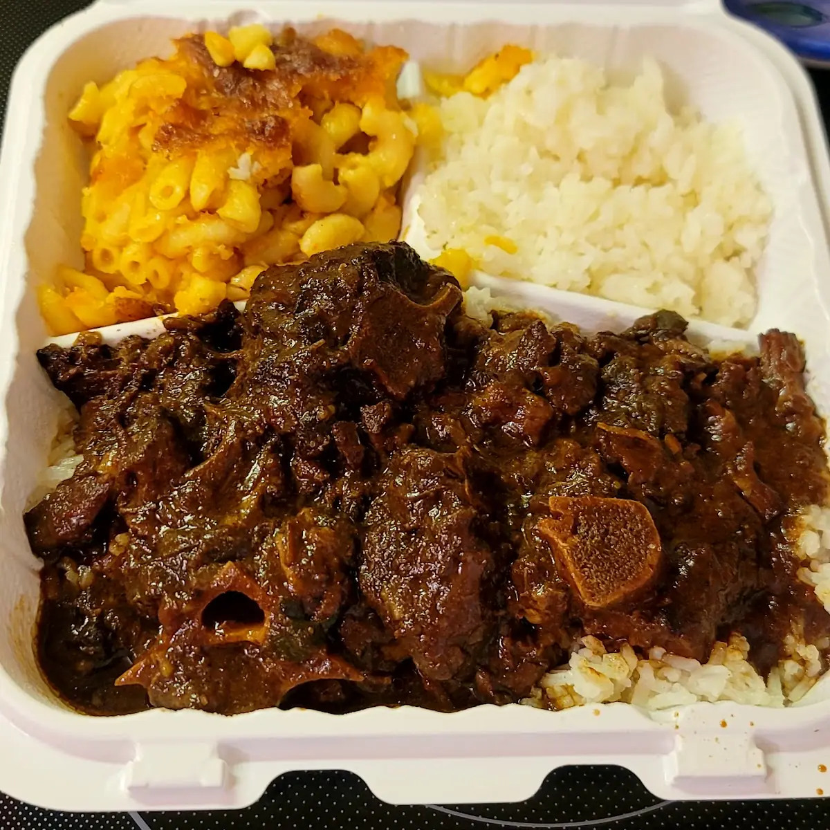 Oxtails Mac and Cheese and White Rice