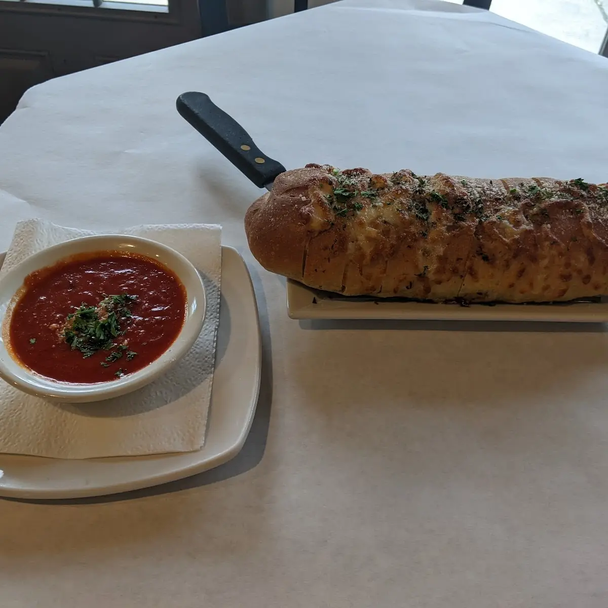 Pulled Apart Cheese Bread with Red Sauce