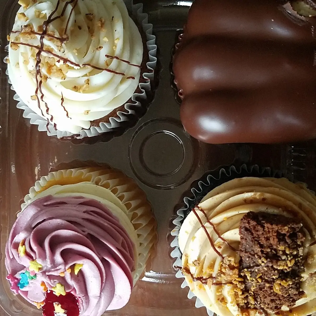 Dubai Chocolate Cupcake