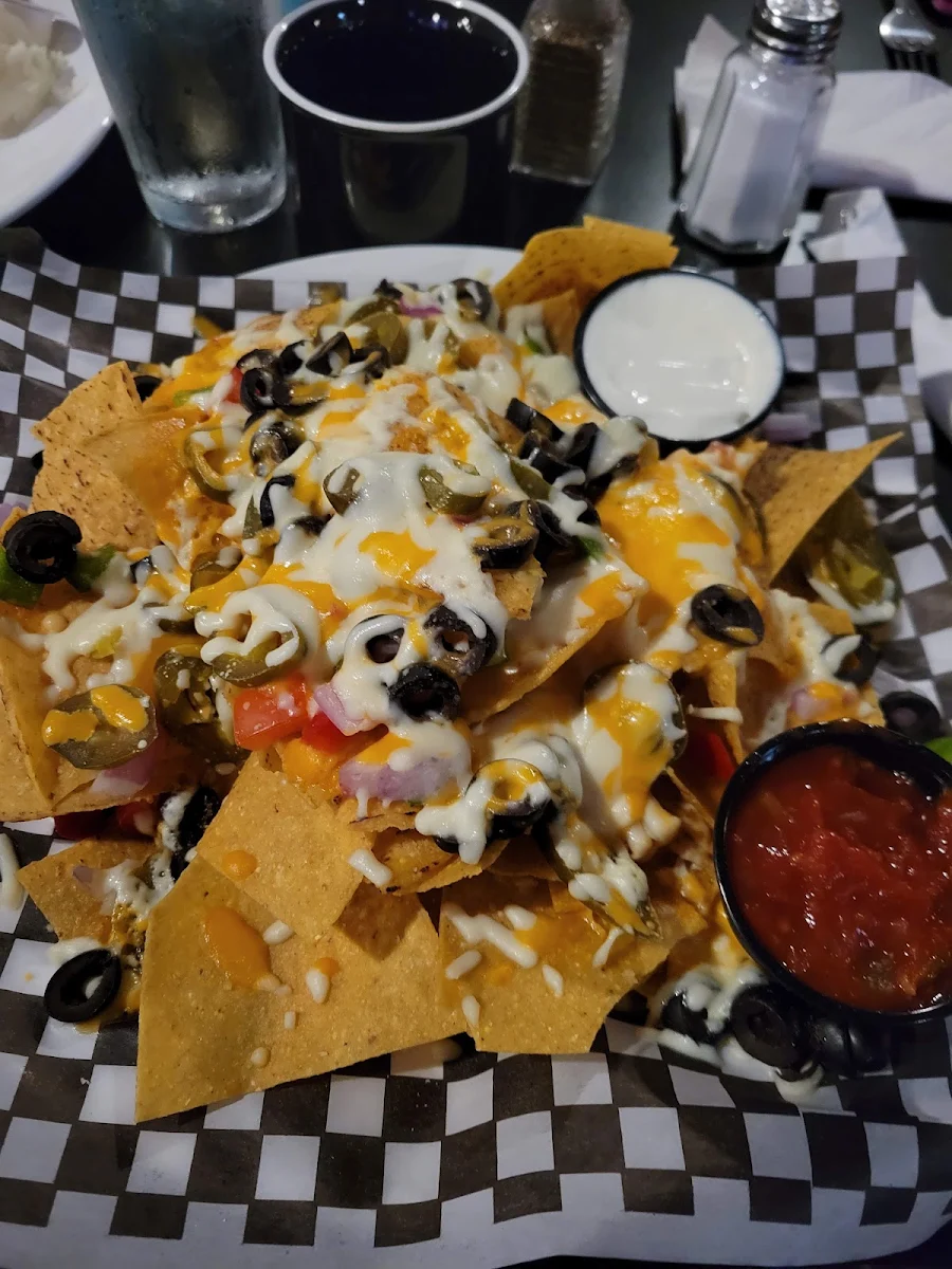 Veggy Nachos, Mama's Brew Pub