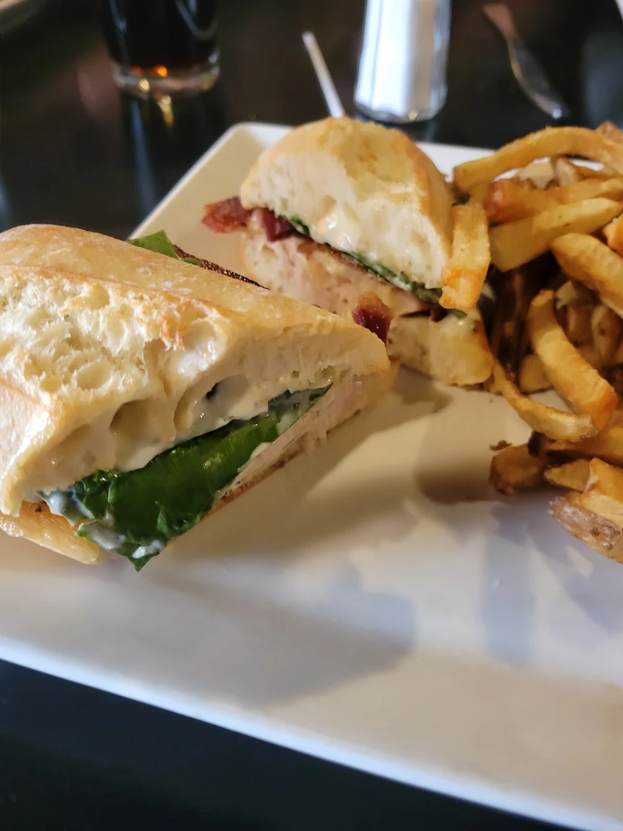 West Hills Sandwich, Mama's Brew Pub