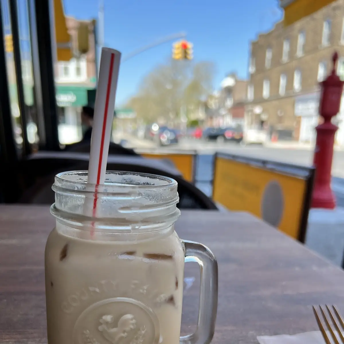 Iced Vanilla Latte