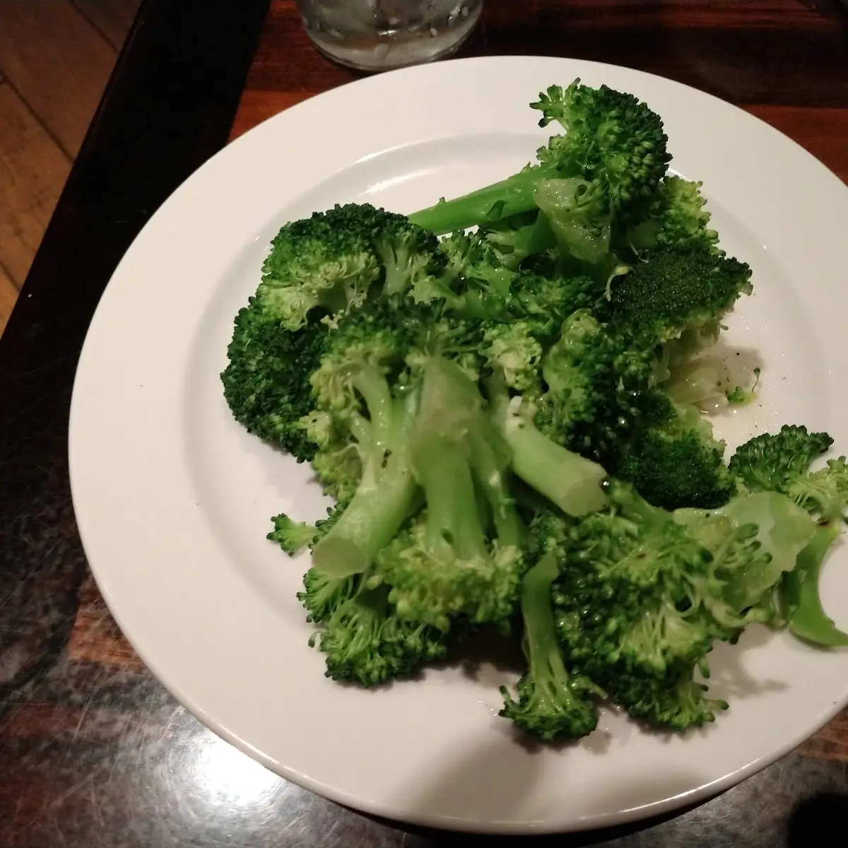 Fresh Steamed Broccoli
