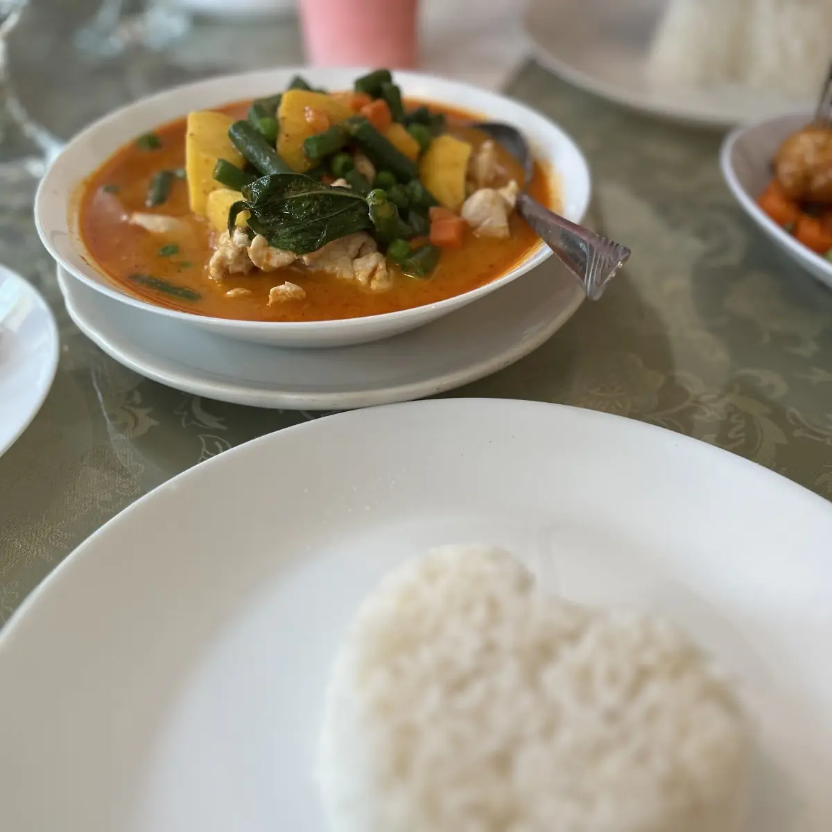 Anna House Curry Chicken & Shrimp