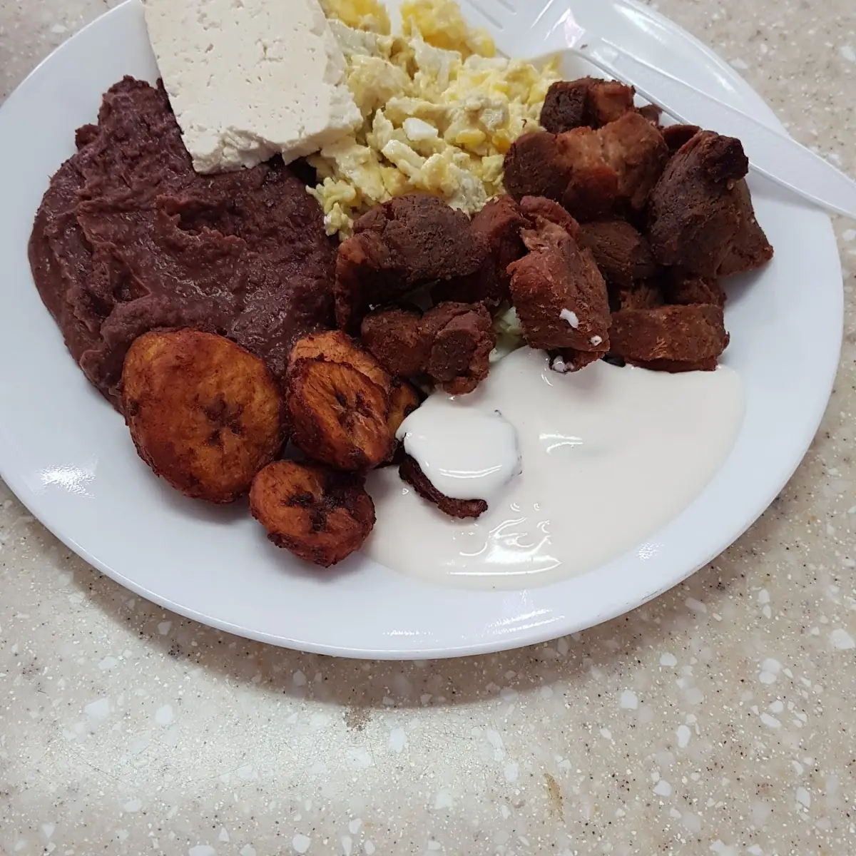 Desayuno Criollo