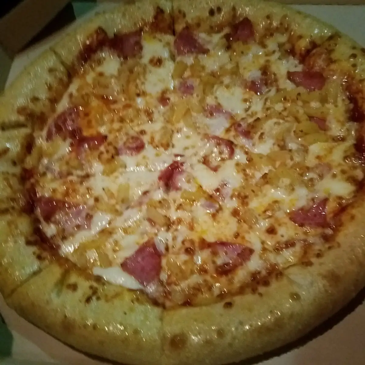 Hawaiian Pizza