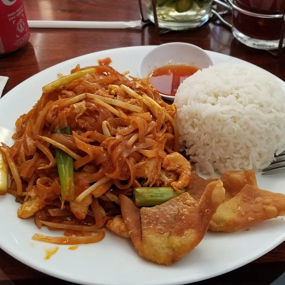 Chicken Pad Thai Lunch
