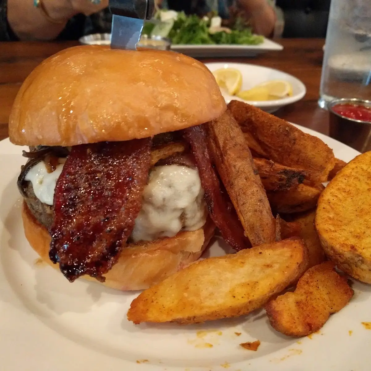 No 7 Burger