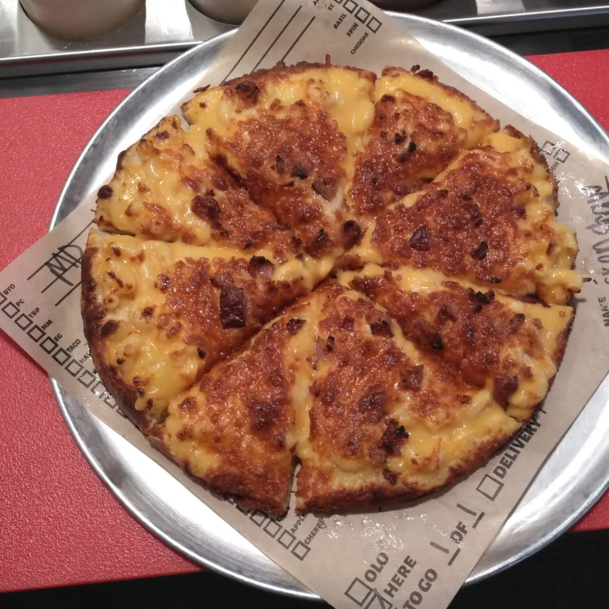 Mac and Cheese Pizza