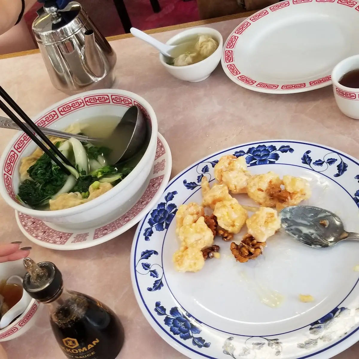 Wonton Soup Noodle