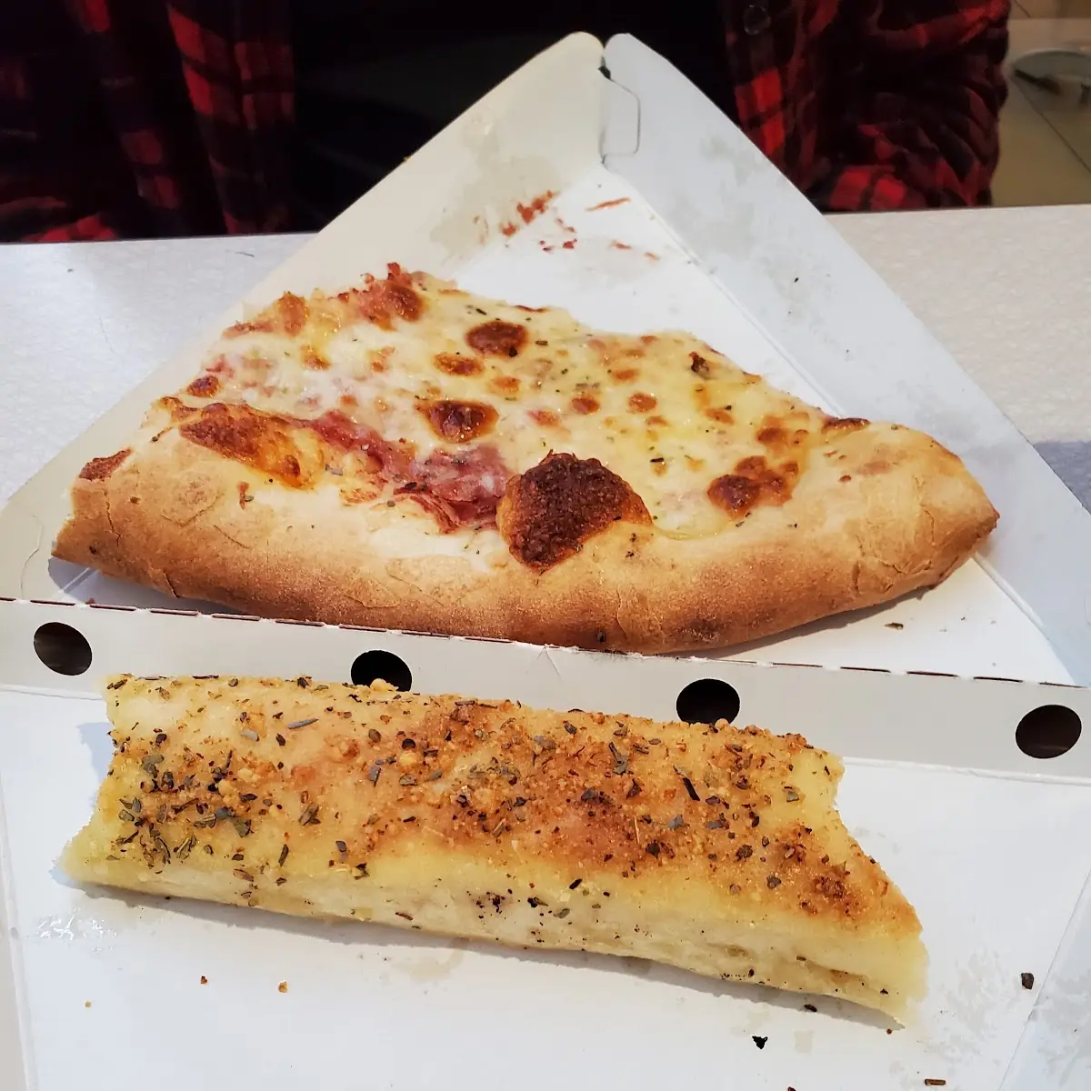 Garlic Cheesy Bread