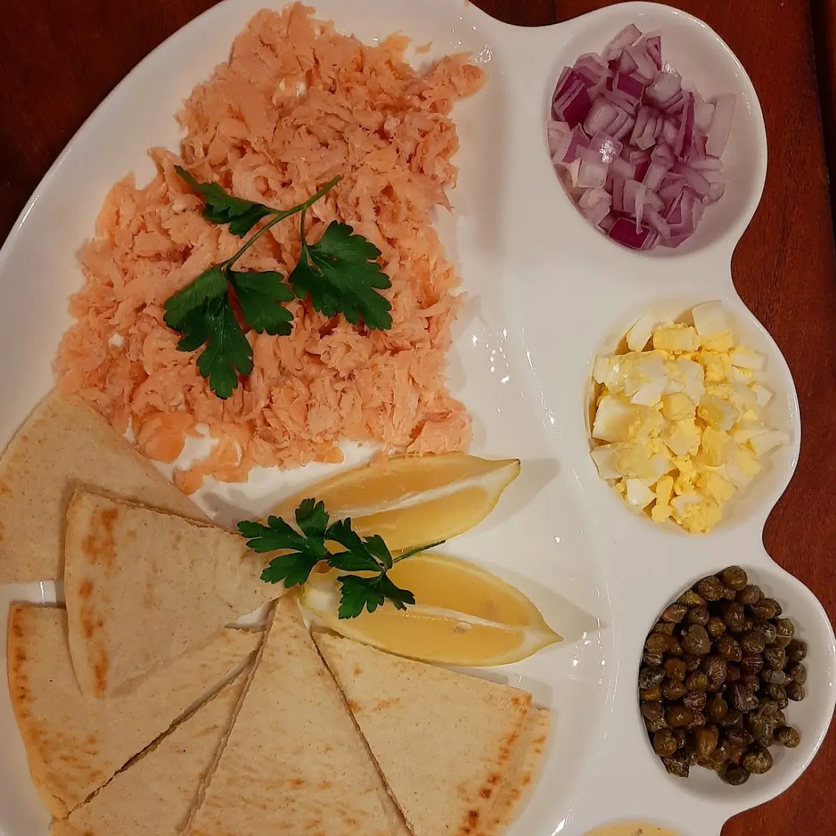 Smoked Salmon Plate