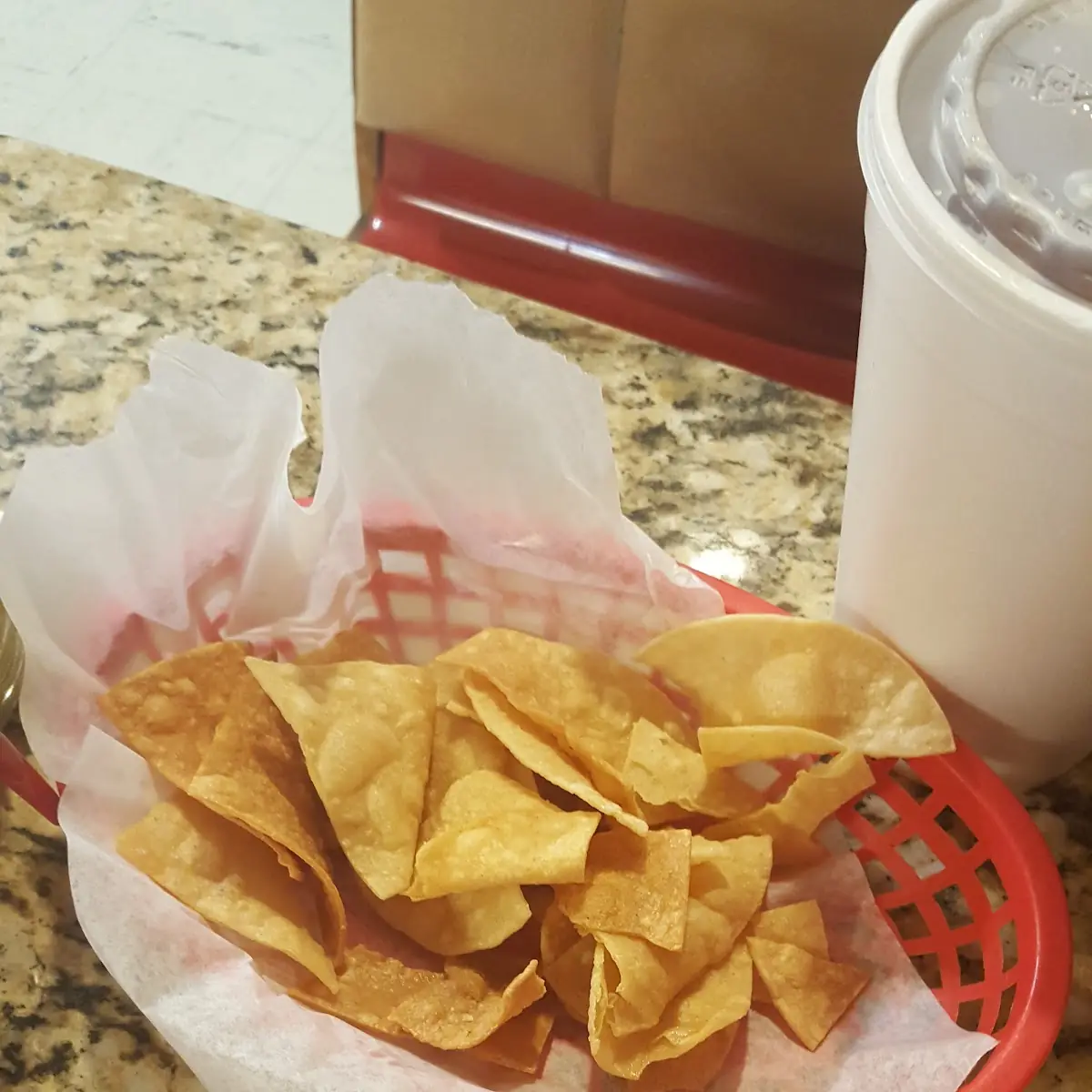 Chips & Salsa Dine in Only