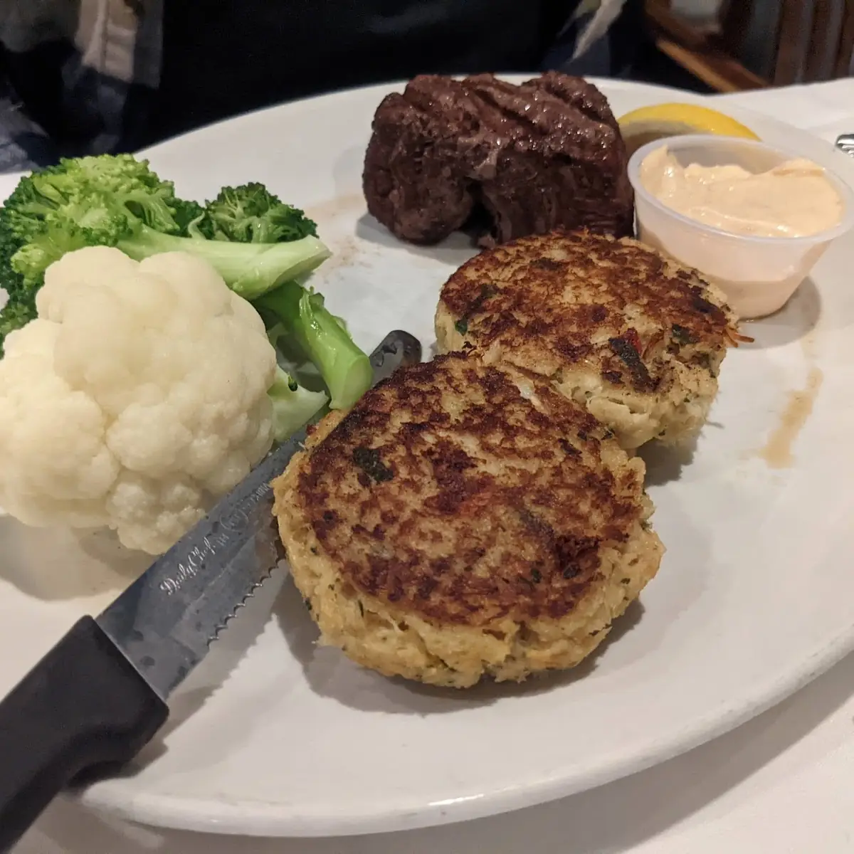 Filet Mignon & Crab Cakes