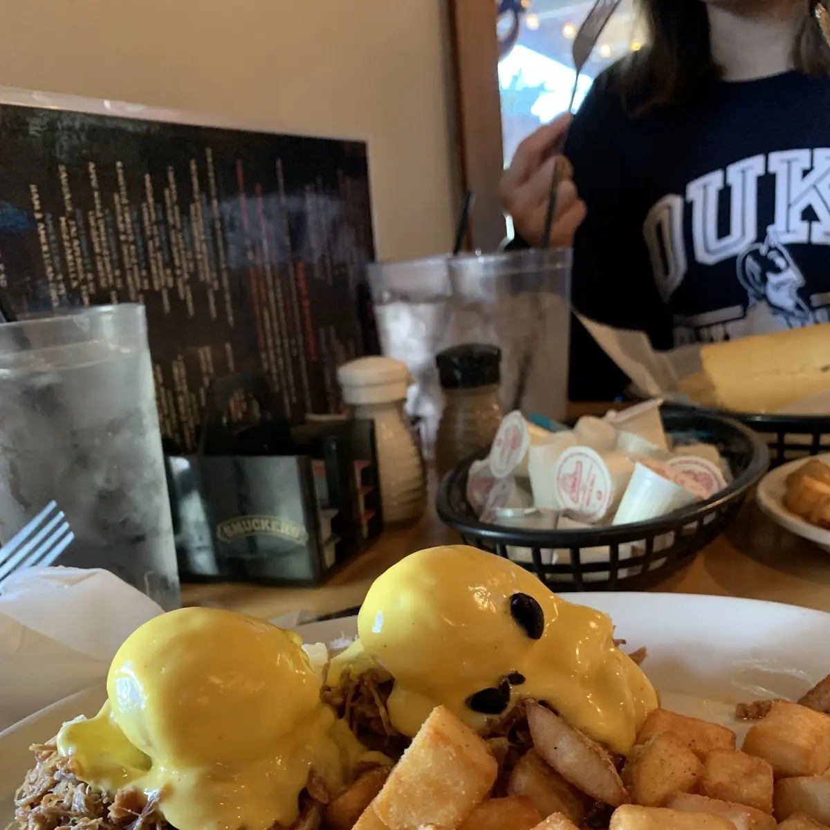 Eggs Benedict