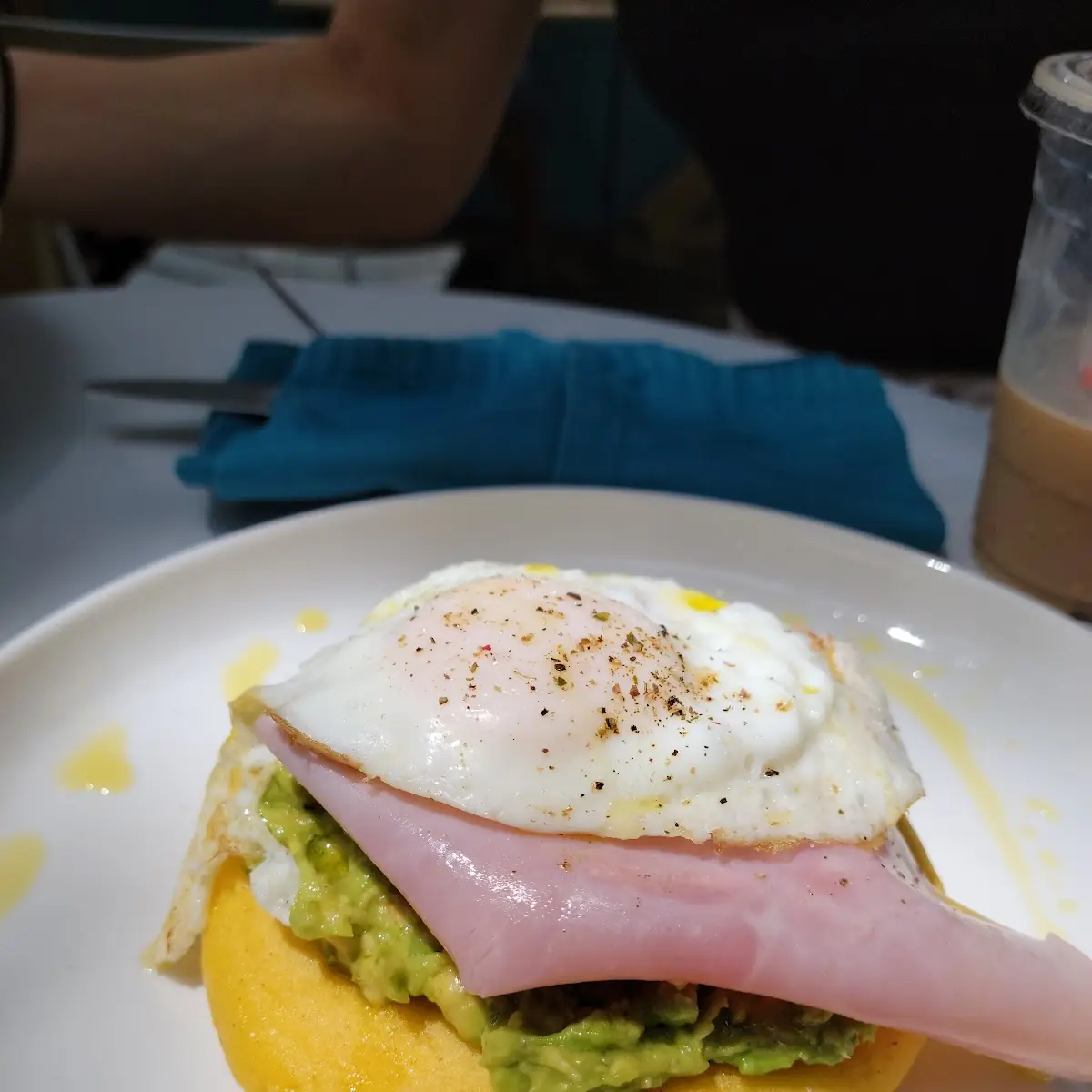 Eggs Benedict