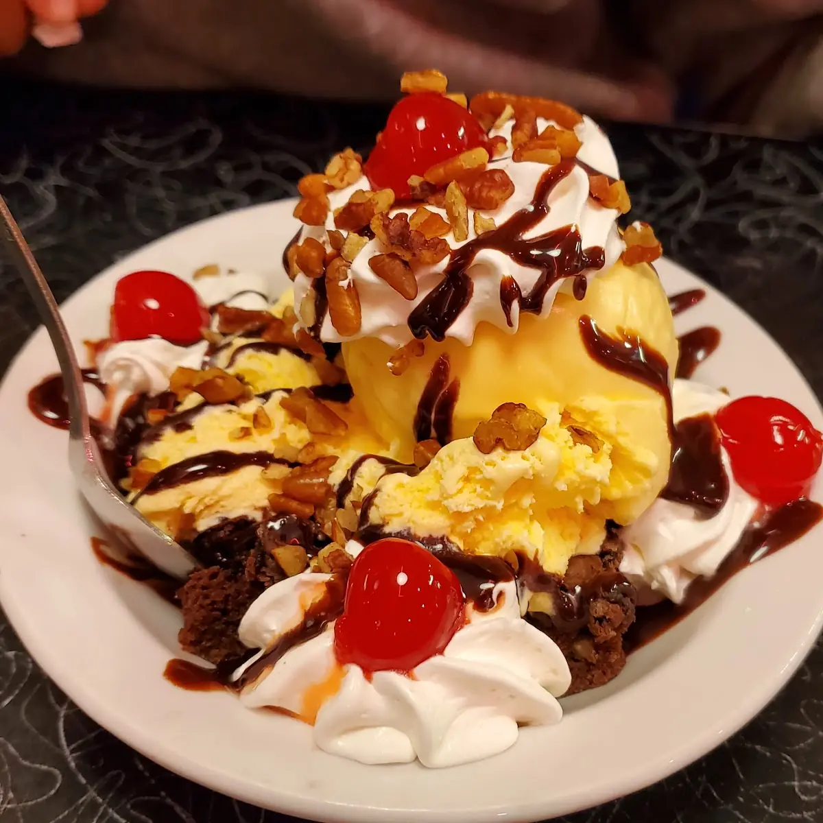 Brownie Sundae