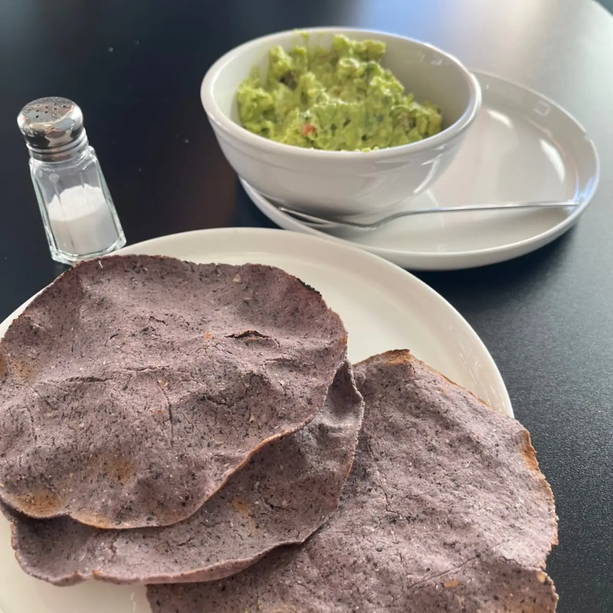 Guacamole with Totopos