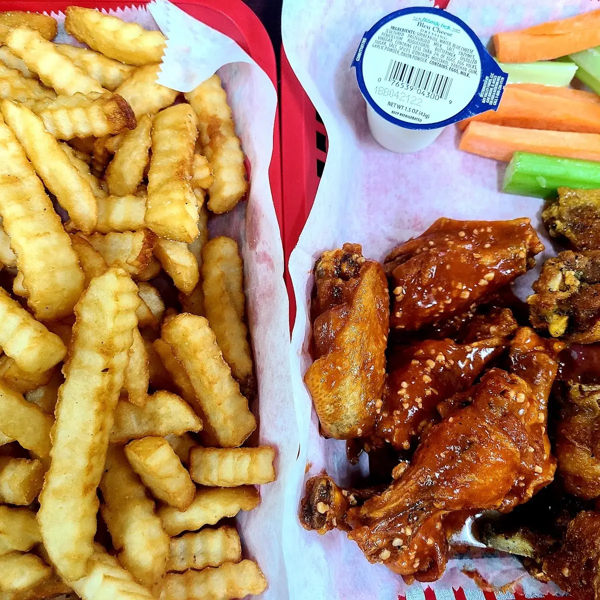 6 Pieces Boneless Chicken Wings Served with French Fries