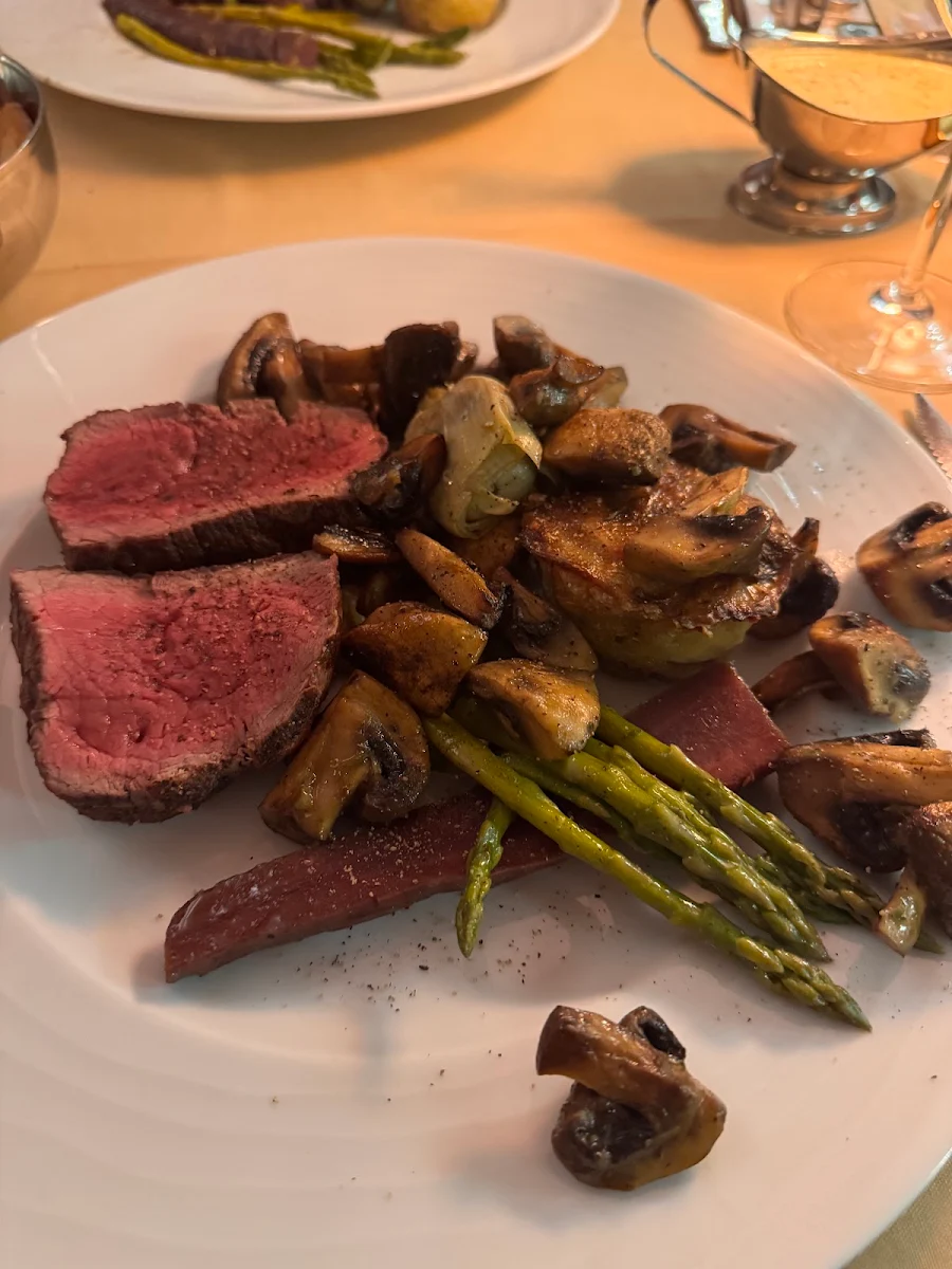 Beef Shoulder File with Bearnaise Sauce, Restaurant Le Surcouf