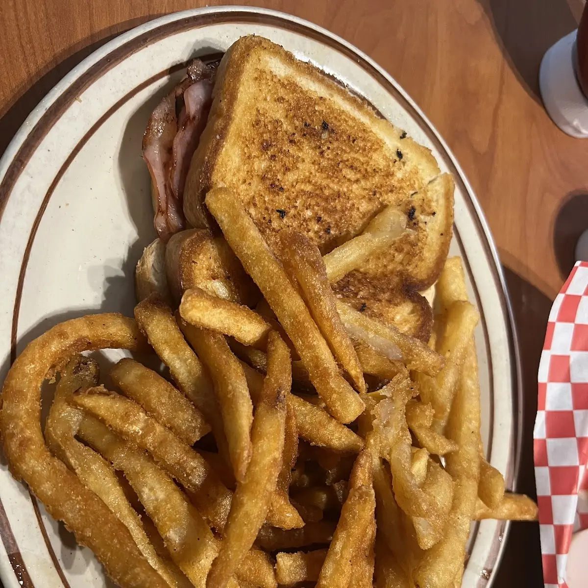 Kid Grilled Cheese & Fries