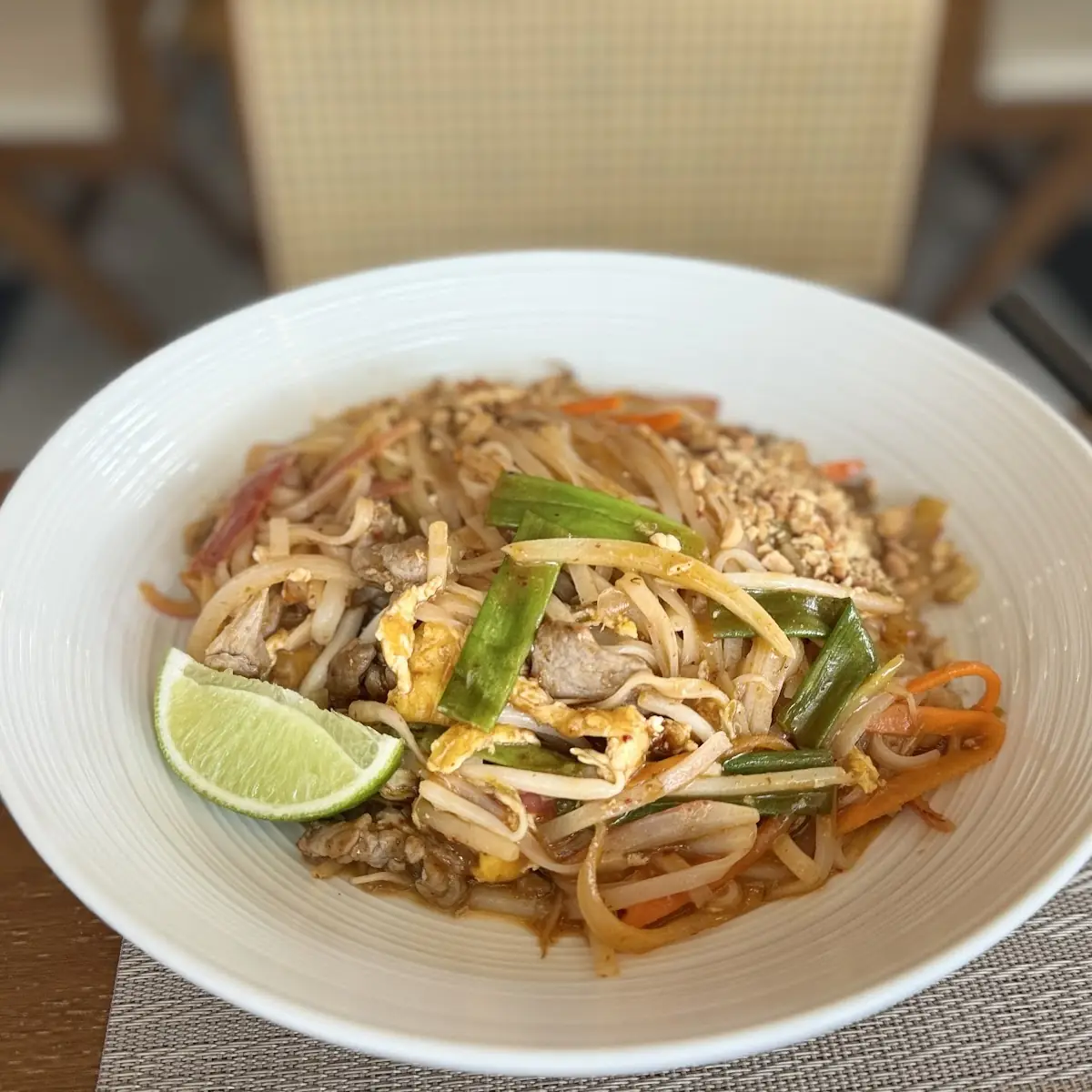 L Pad Thai