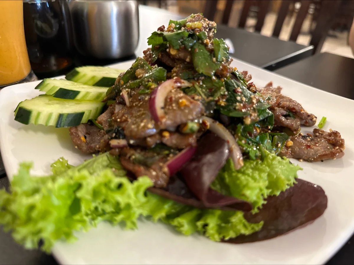 Beef Laap Namtok, DEK SEN CUISINE THAÏLANDAISE