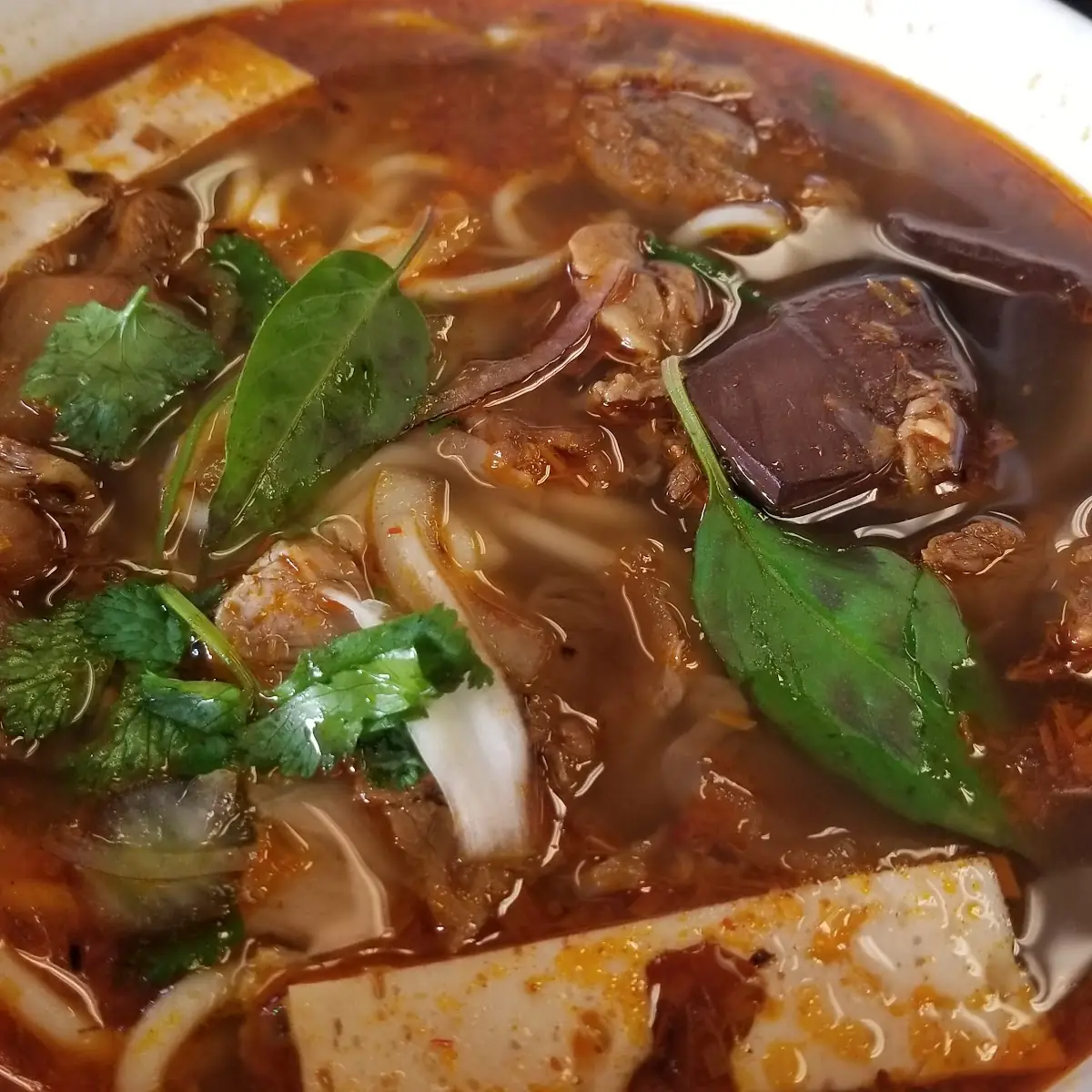 Bún Bò Huế Spicy Beef & Pork