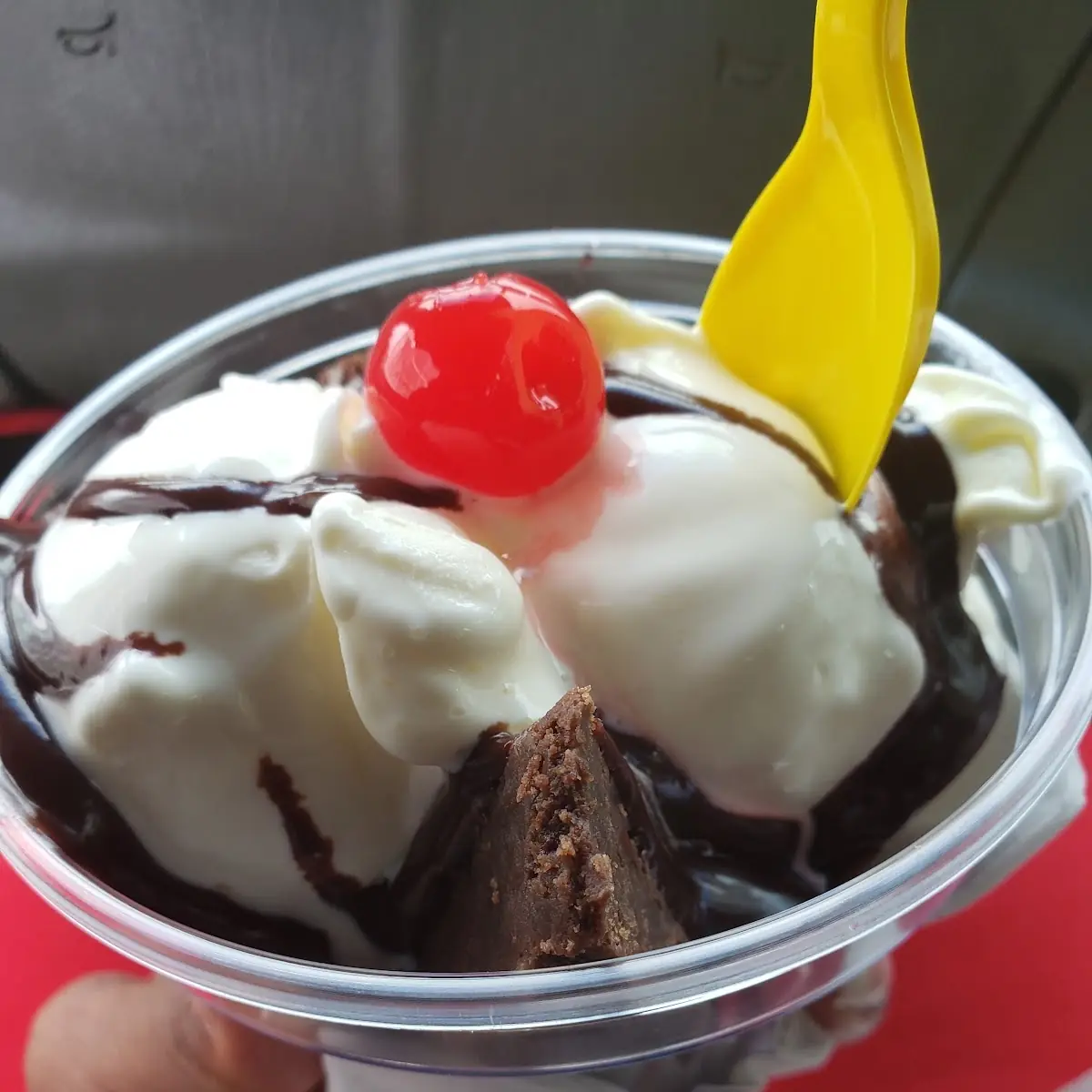 Stolen Brownie Sundae