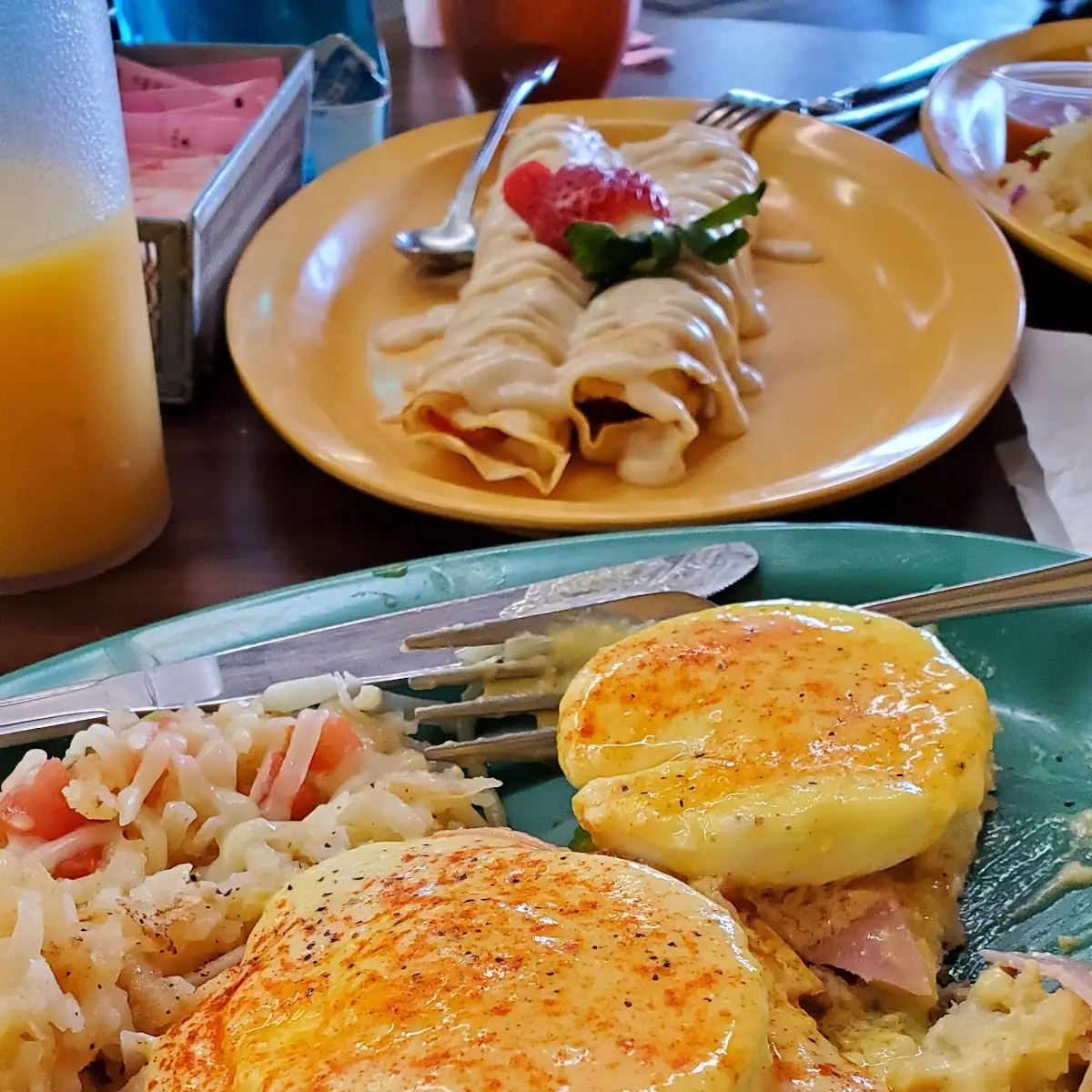 Eggs Benedict