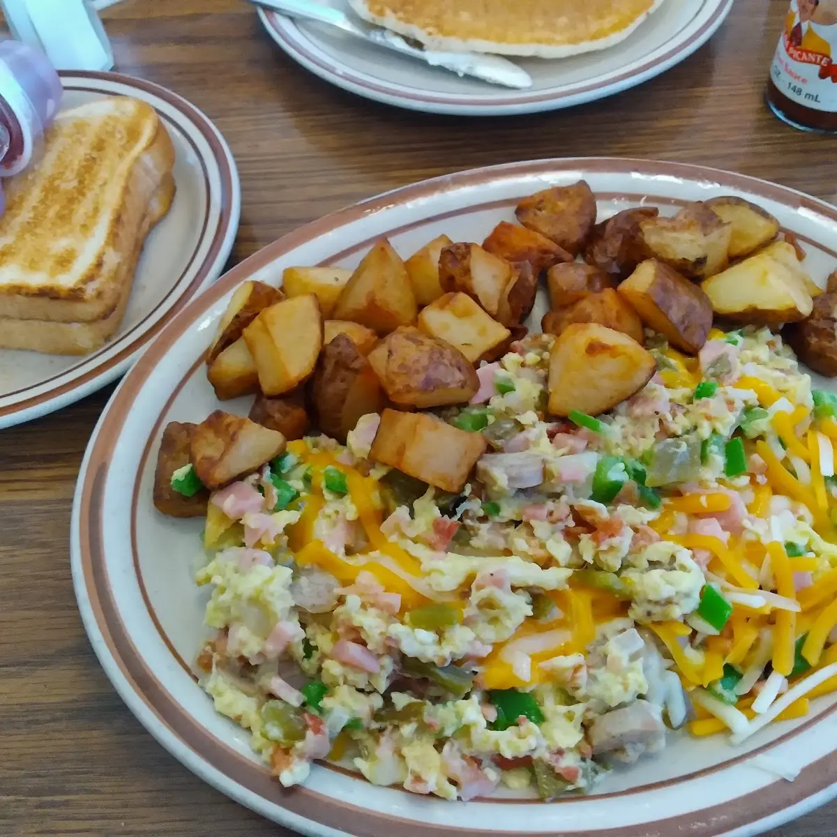 Joe's Scramble Home Fries & Toast