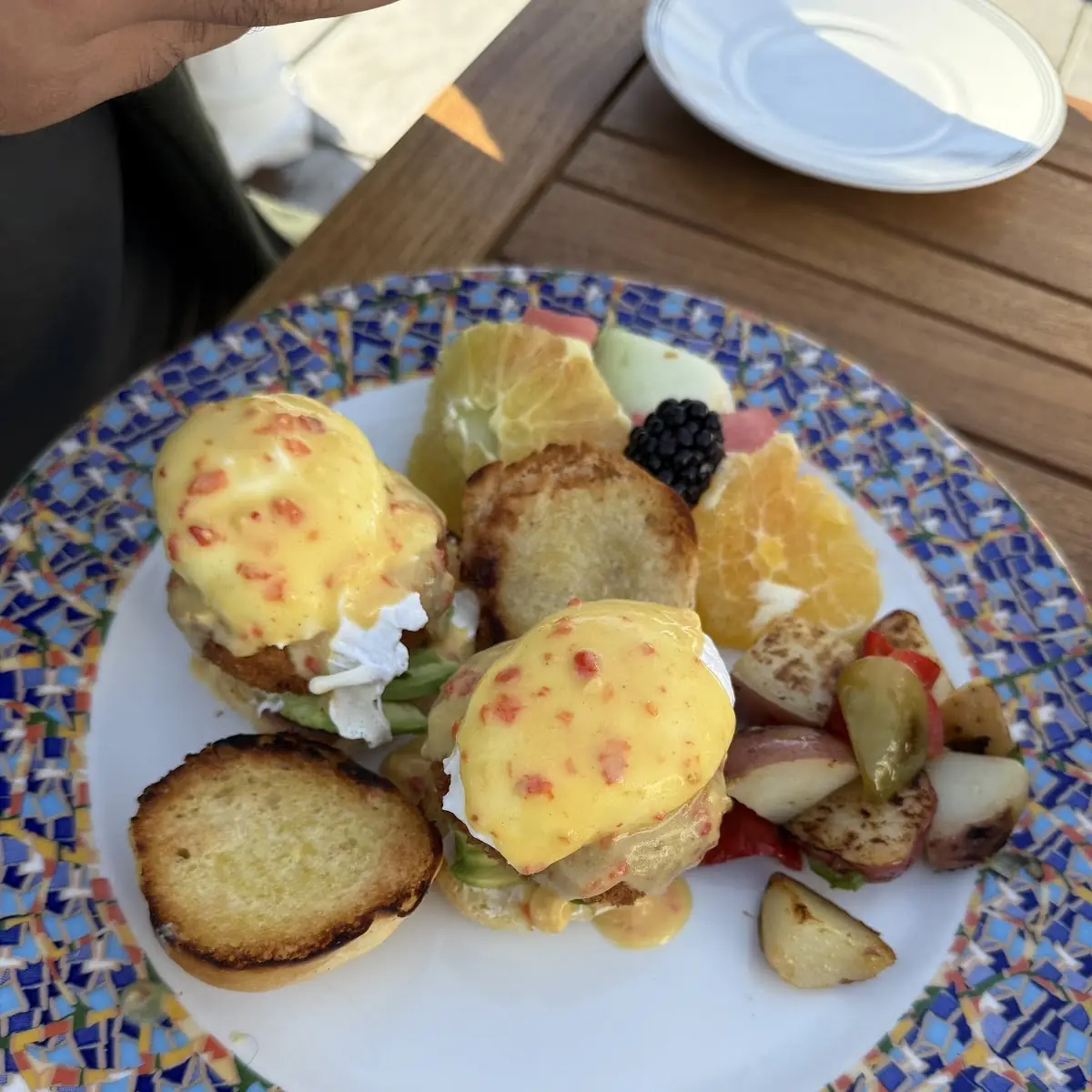 Crab Benedict