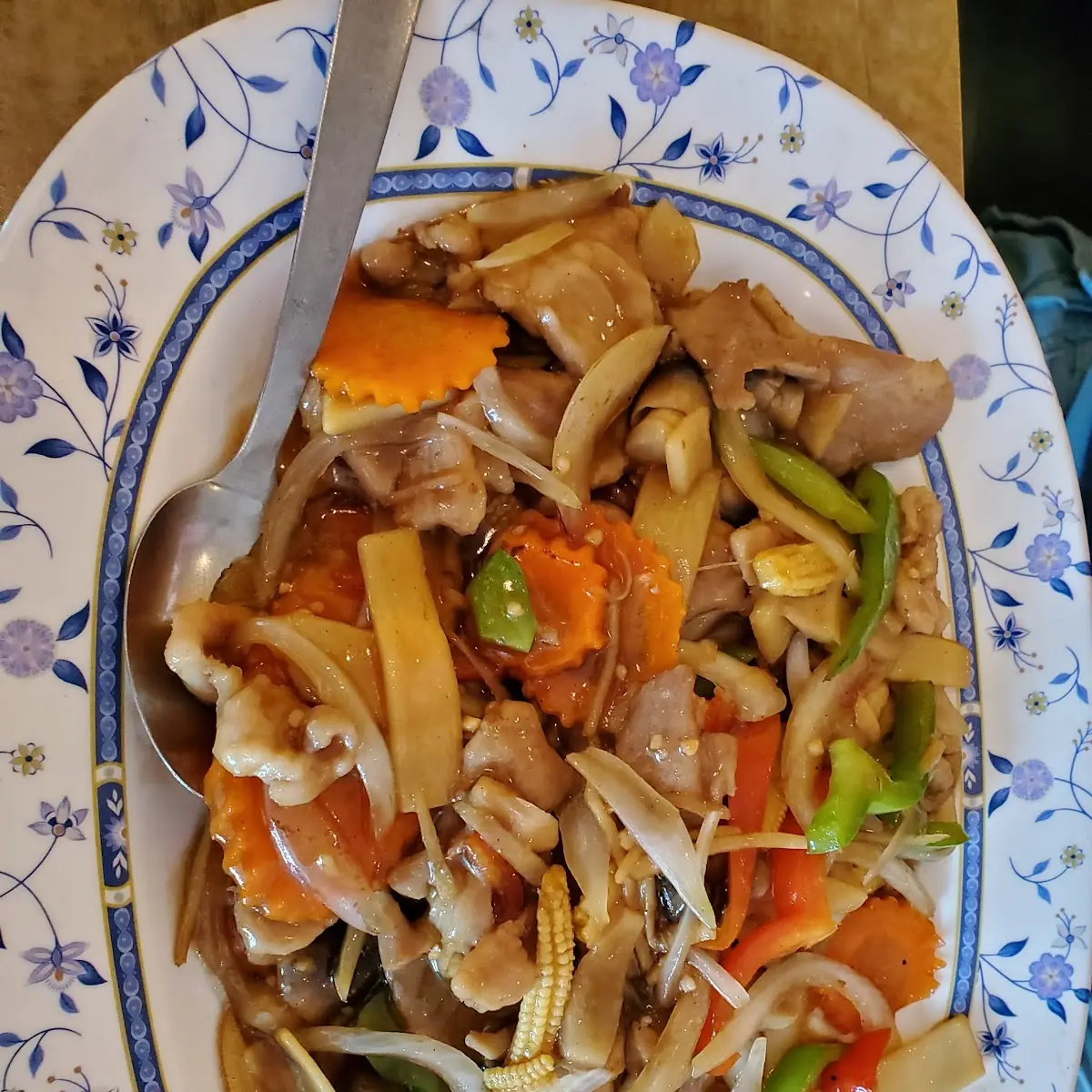 Triple Delight in Garlic Sauce