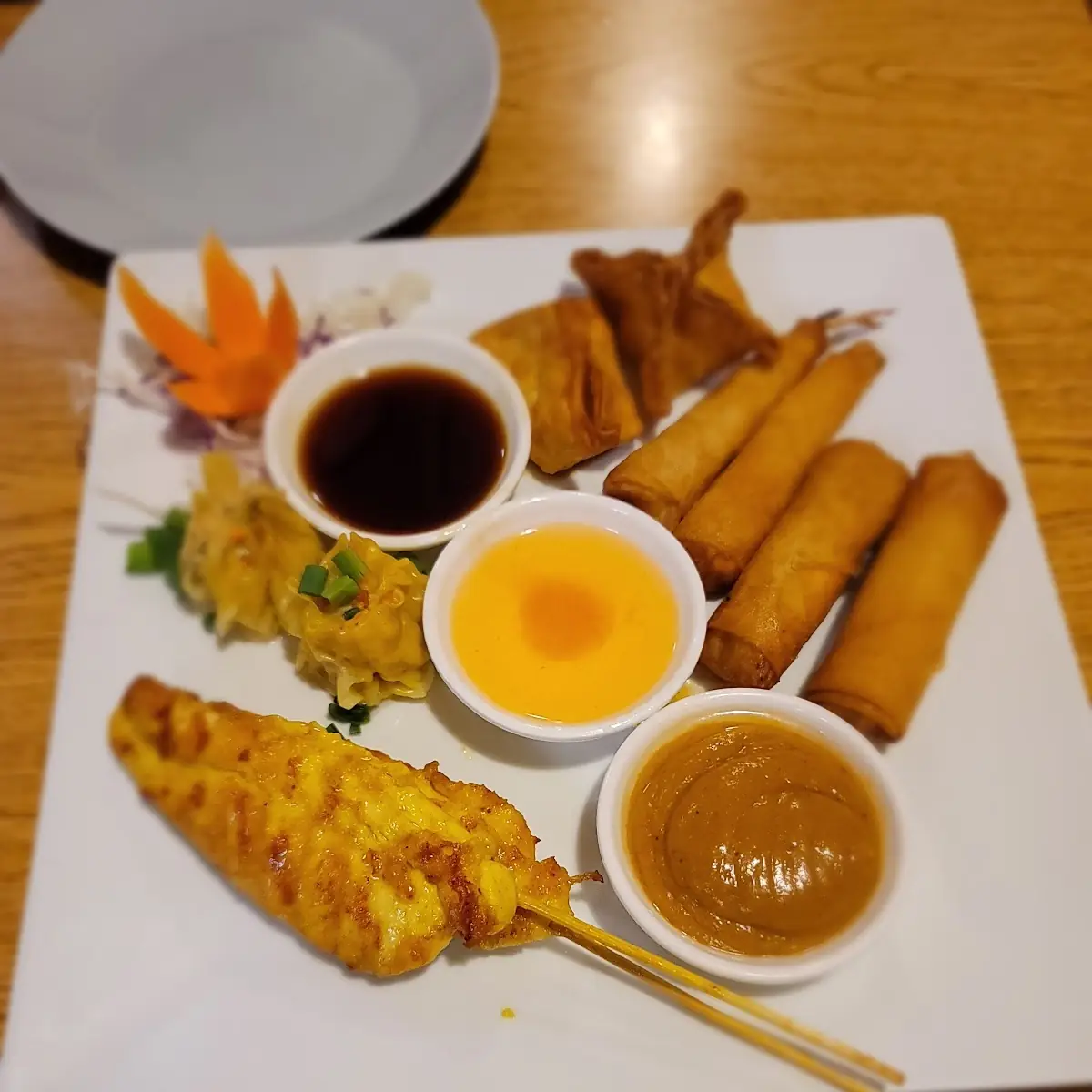 Sampler Plate