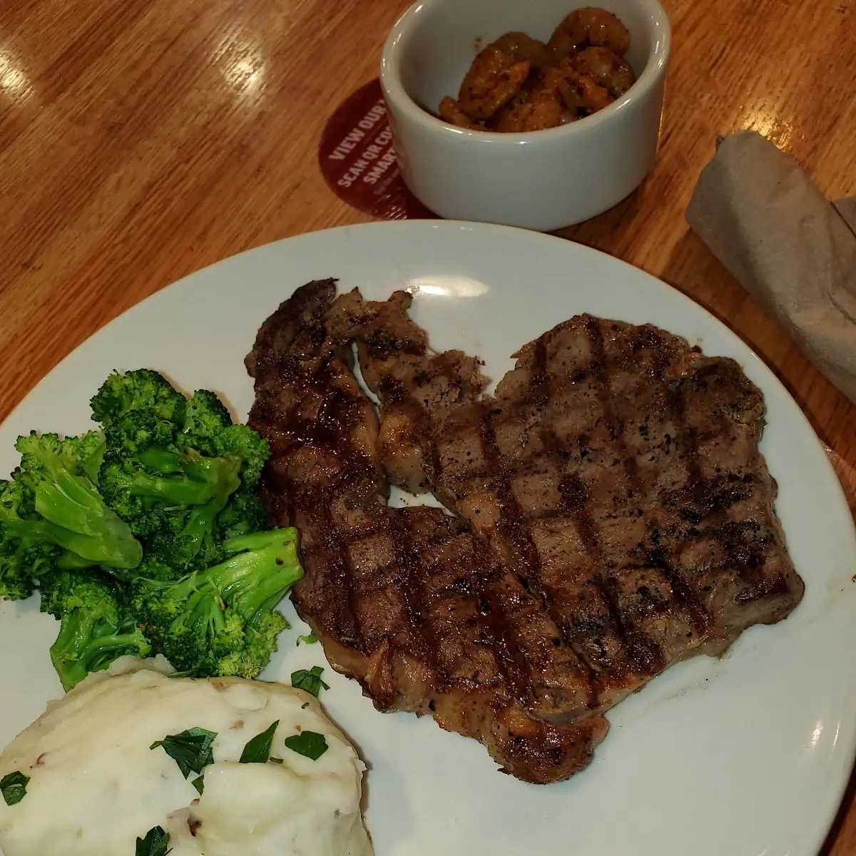 Ribeye Steak Mashed Potatoes and Broccoli