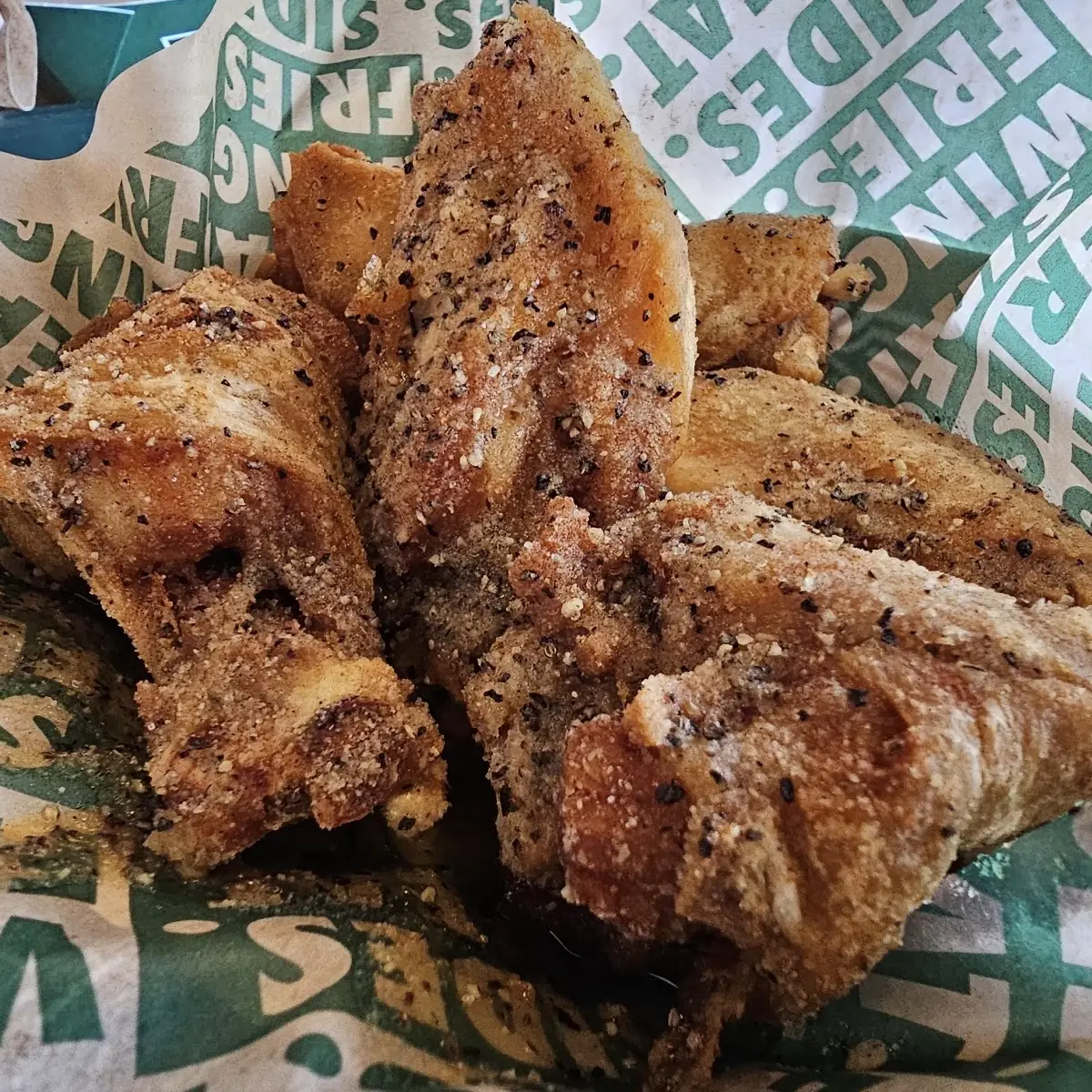 Lemon Pepper Wings Combo