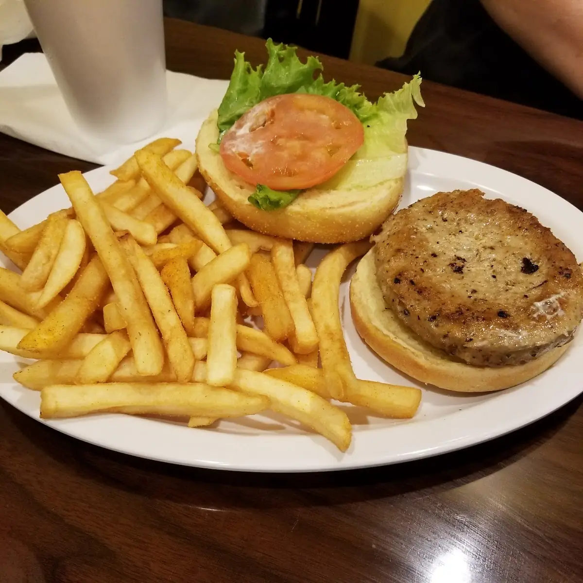 Turkey Burger w Fries