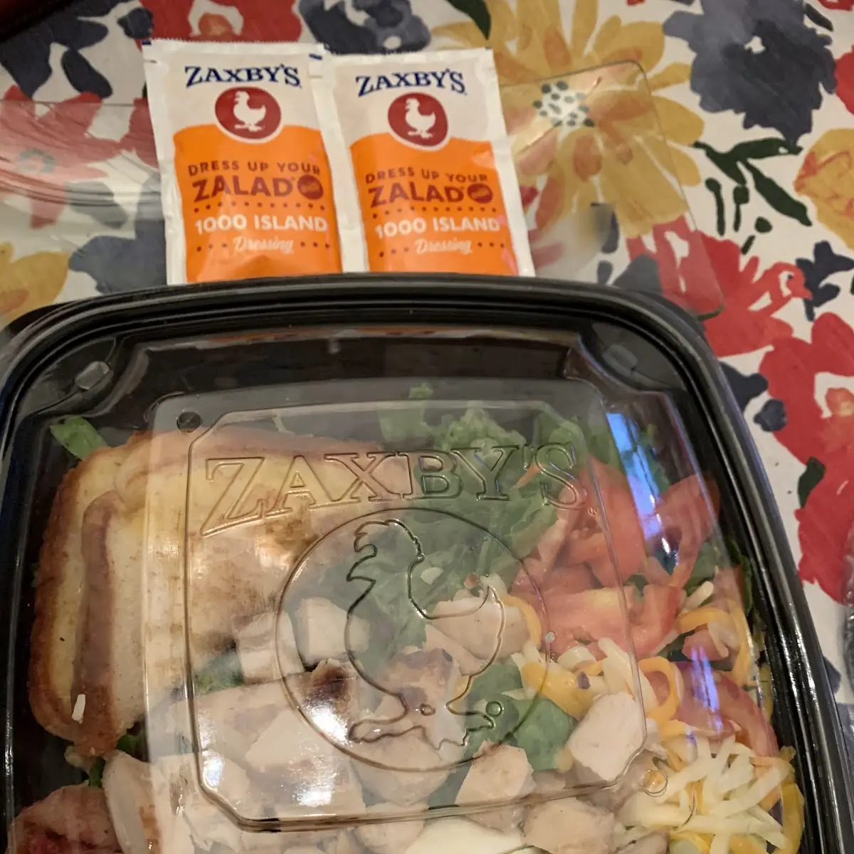Grill Chicken Cobb Salad