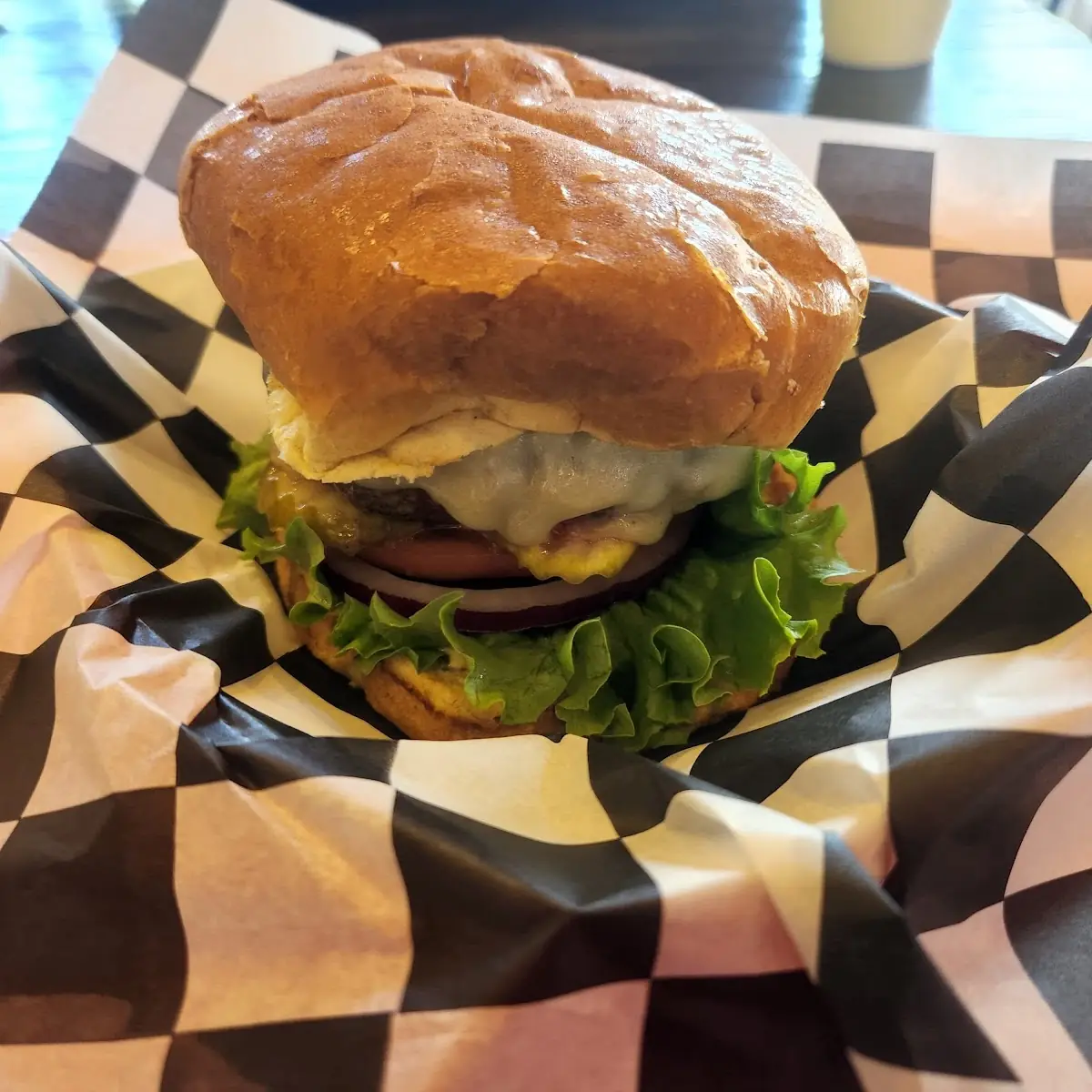 7 Oz Burger