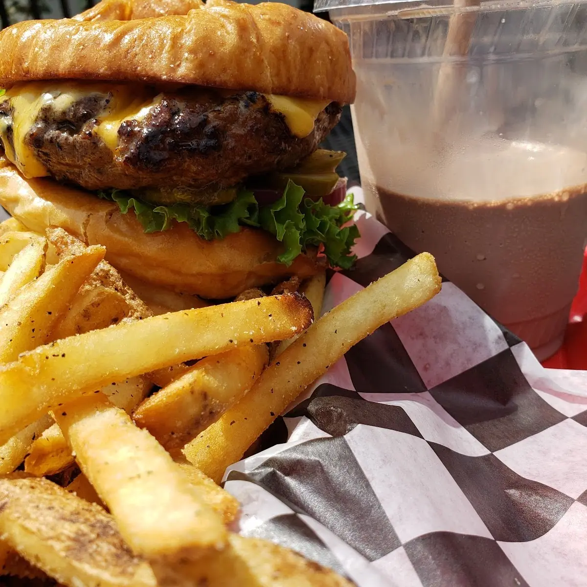 Cheeseburger Combo